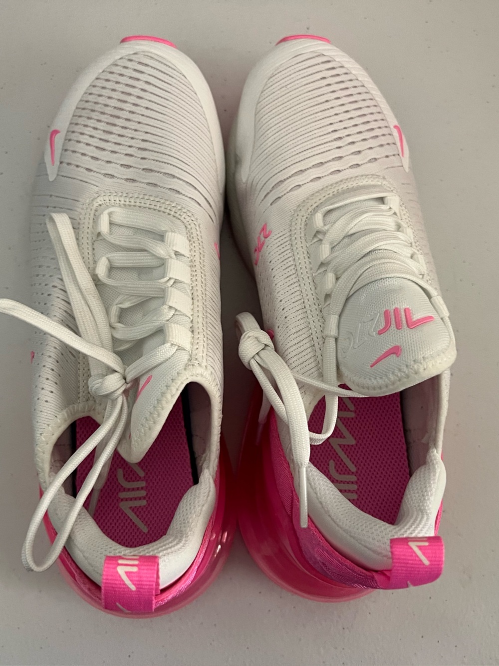 Nike Women's Air Max 270 Shoes size W7